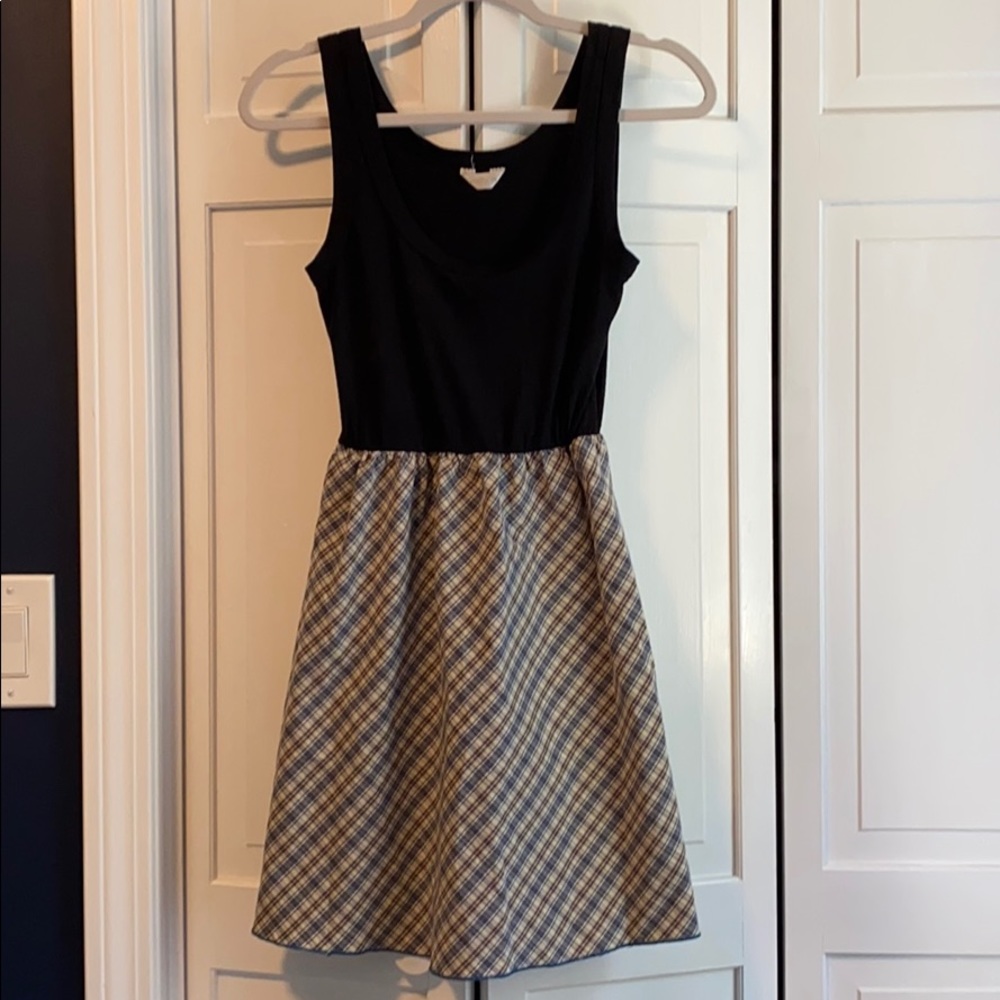 Matty M Women’s Black & Plaid Sleeveless Dress